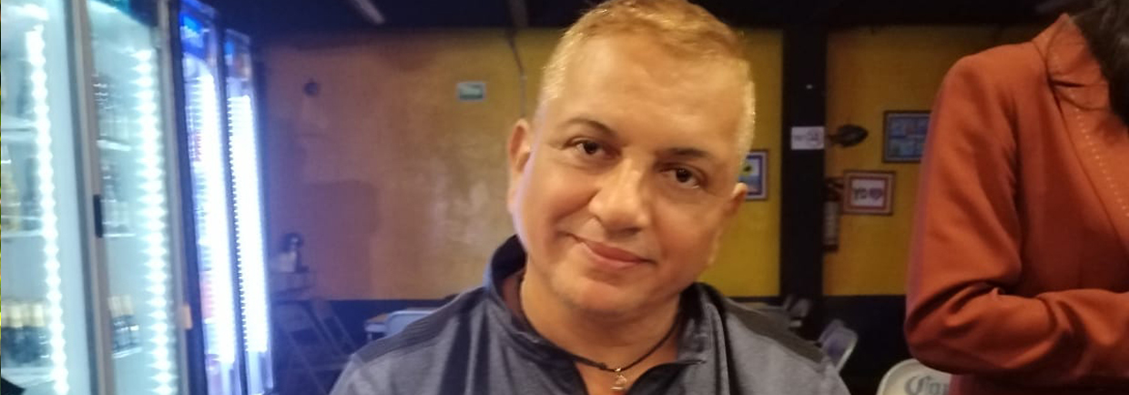 Entre a verdade e a beldade da poesia