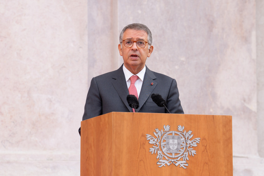 Seguro defende que "valorizar a República é valorizar os professores"