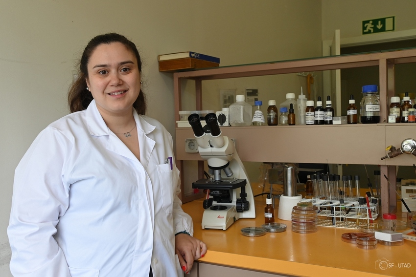 UTAD: Vanessa Silva distinguida com Prémio Pathogens 