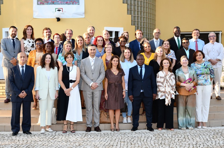 Escola Portuguesa de Moçambique: Pontes para o futuro