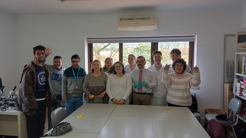 IPLeiria: Alunos incluem pela ciência em Rio Maior