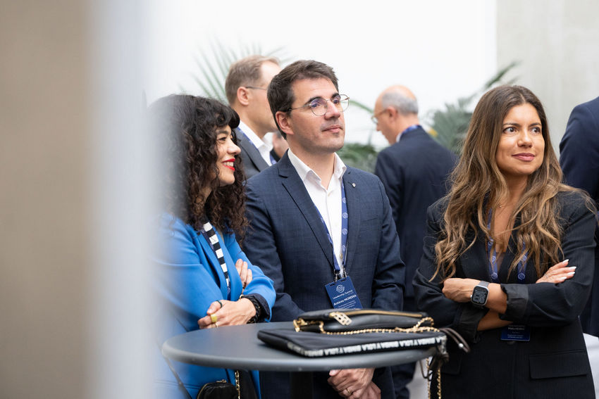 IPCA em Paris para debater a IA