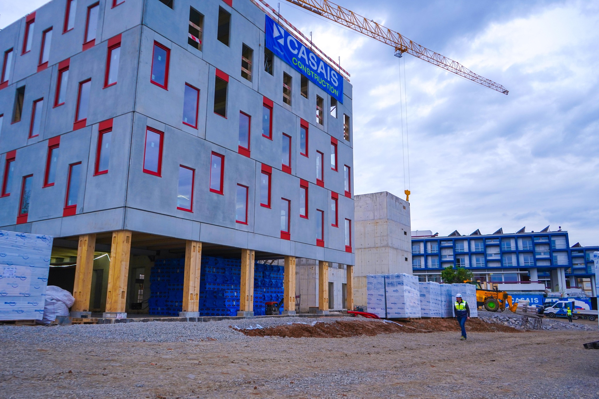 Politécnico de Coimbra: residência Espaço U ganha forma para acolher 400 estudantes