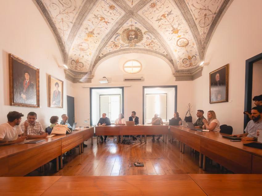 Reitor da Universidade de Évora reúne Conselho