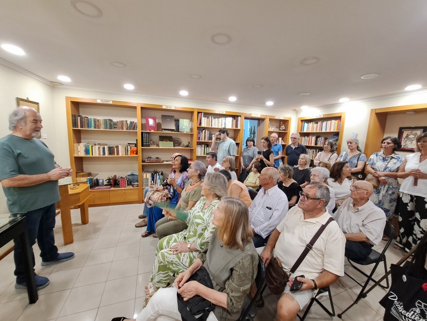 Poesia de Afonso Carrega e pintura de Joaquim Picado em sessão cultural