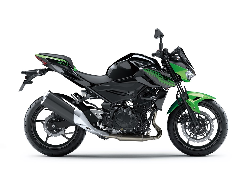 Kawasaki Z400 – A streetfighter verde