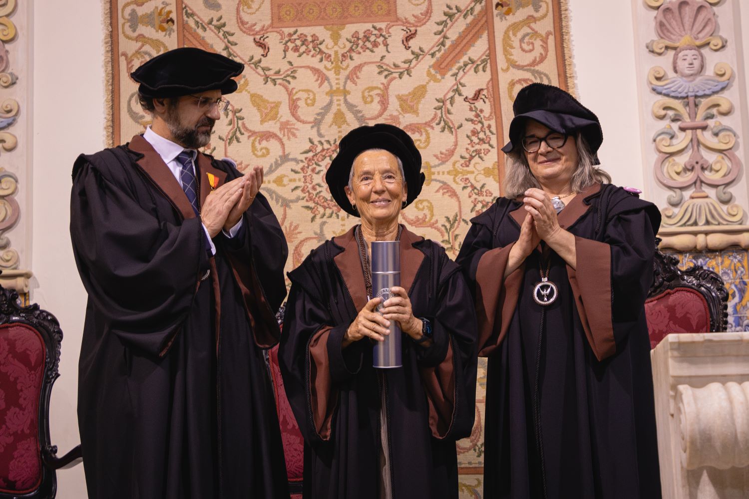Pianista Maria João Pires recebe Honoris Causa da Universidade de Évora e admite voltar a estúdio para "fazer algumas gravações"