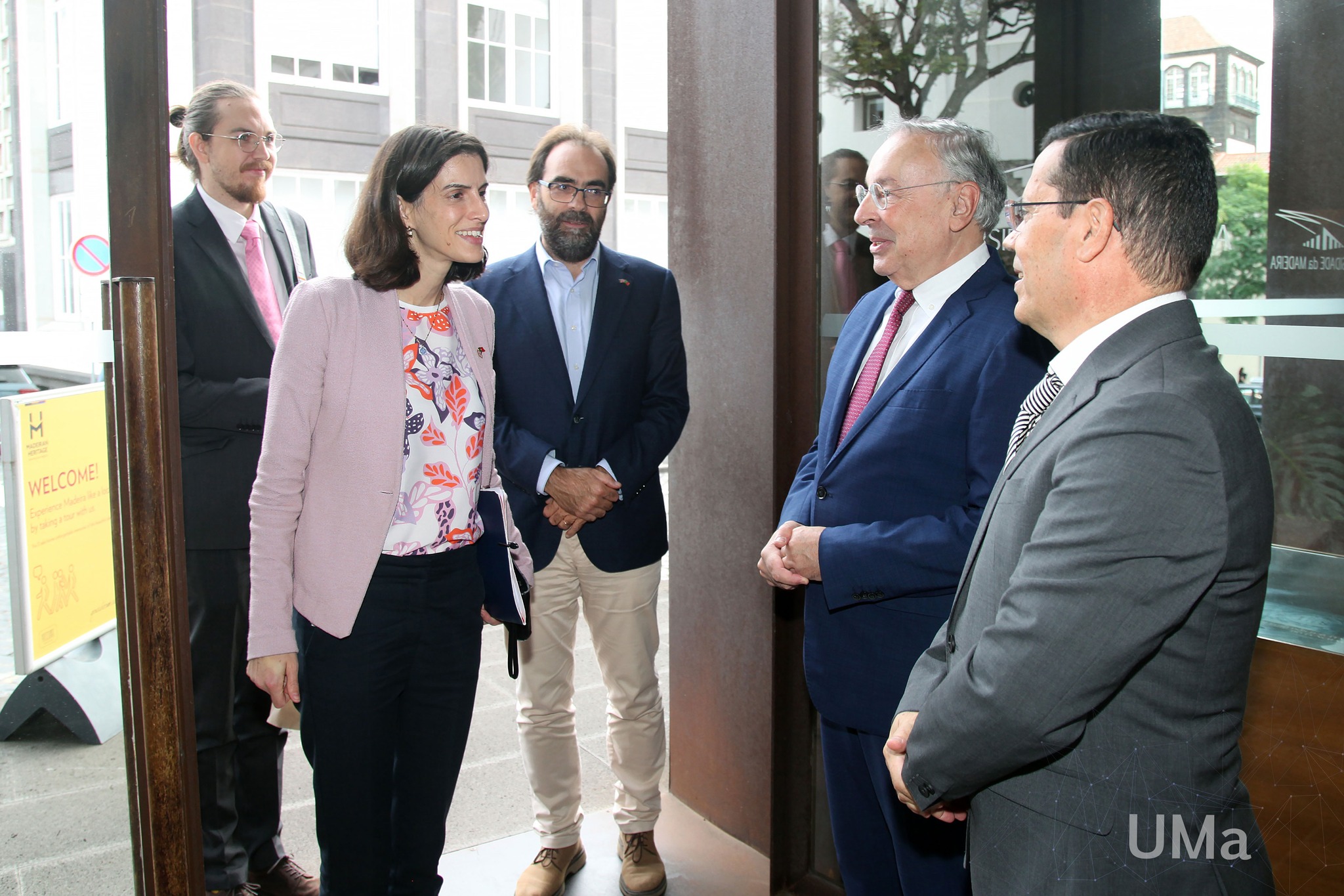 Embaixadora do Reino Unido visita Universidade da Madeira