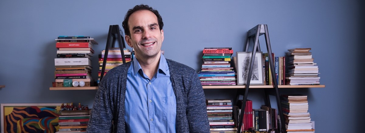 Nenhum país está preparado para lidar com a desinformação, diz consultor da Unesco