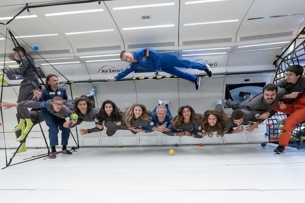 Trinta jovens foram astronautas por um dia