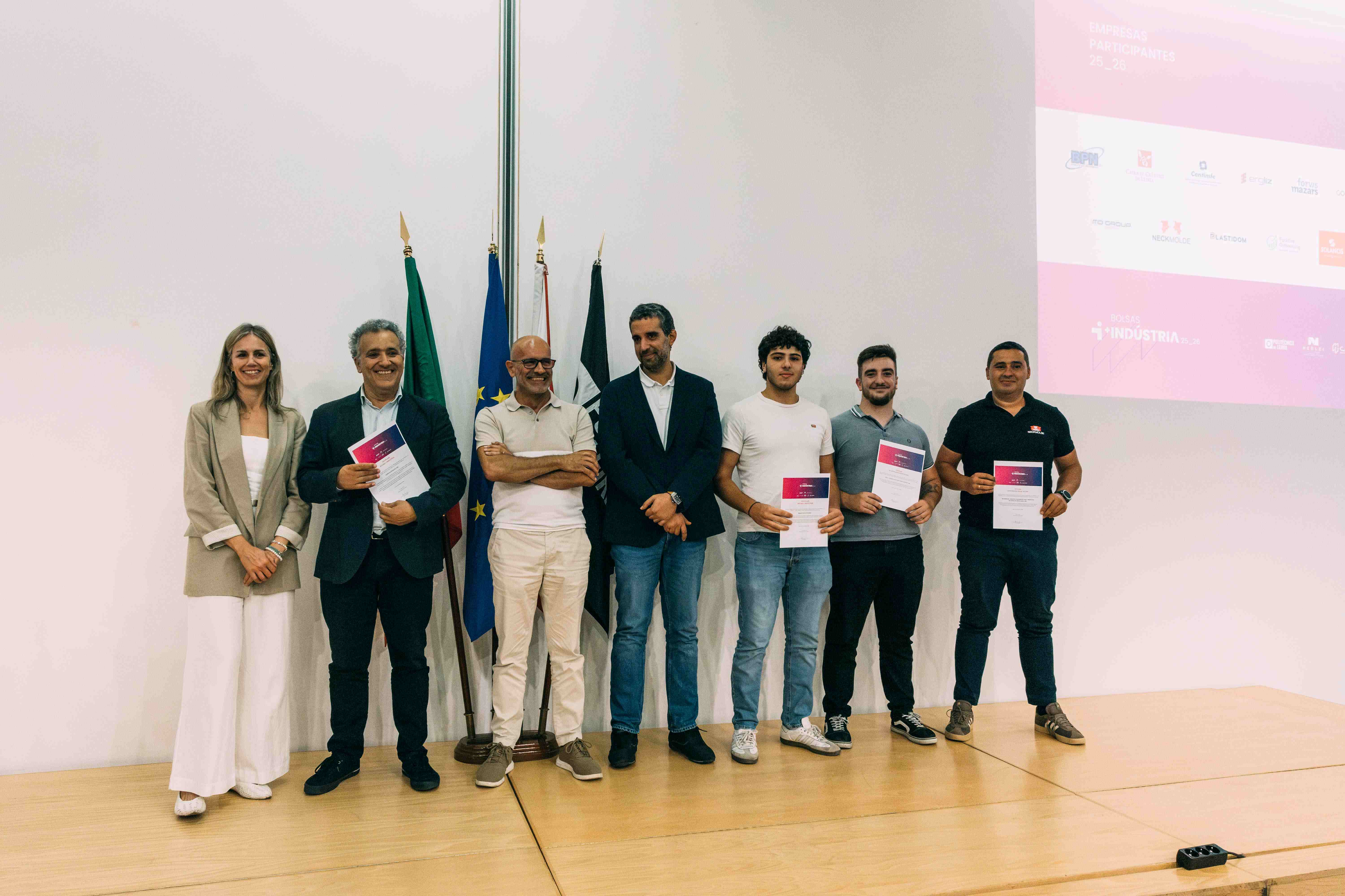 Empresas financiam bolsas no valor de 33 mil euros para estudantes da Universidade de Leiria e Oeste