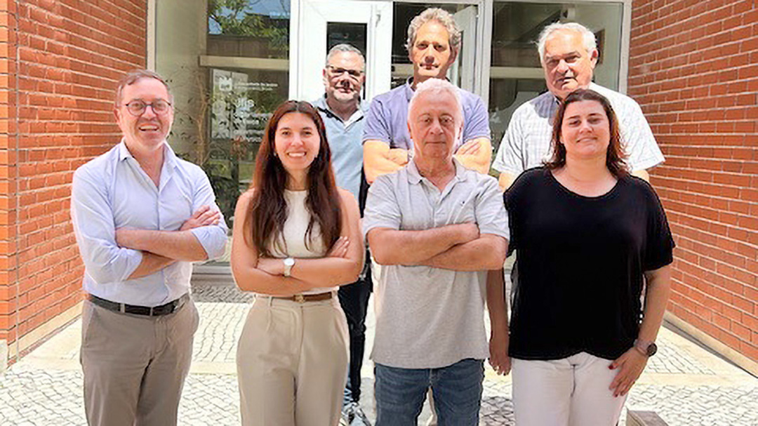 Universidade de Aveiro pesquisa materiais para novas próteses de animais