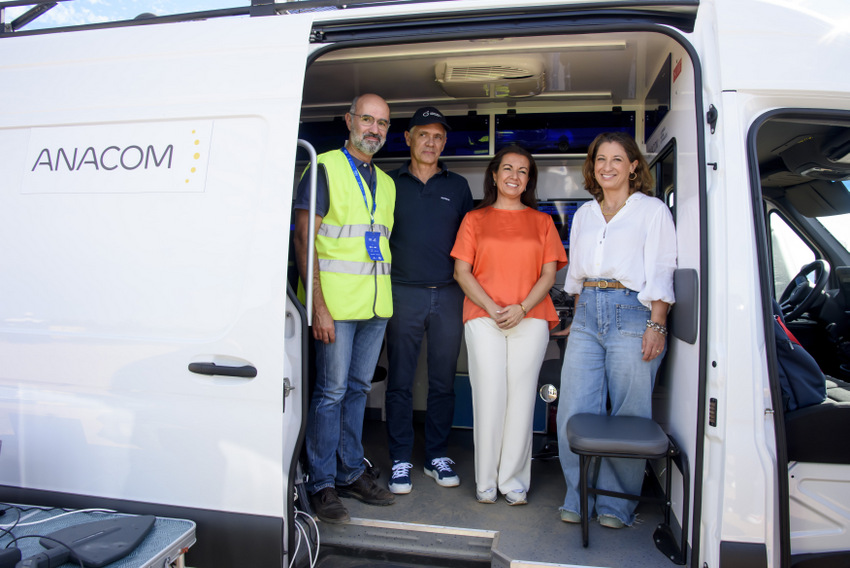 Os técnicos da Anacom presentes nos lançamentos