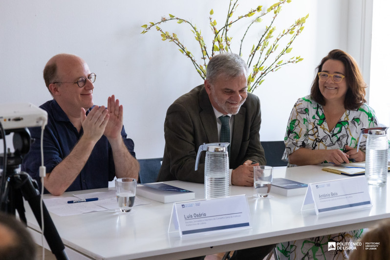 Politécnico de Lisboa: Literacia mediática em livro de atas
