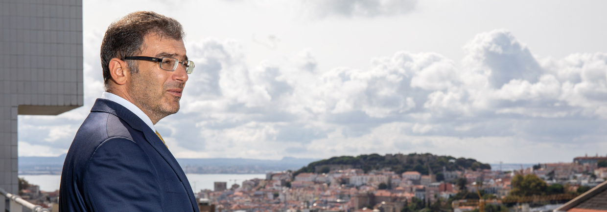 «É preciso uma reforma profunda dos políticos em Portugal»