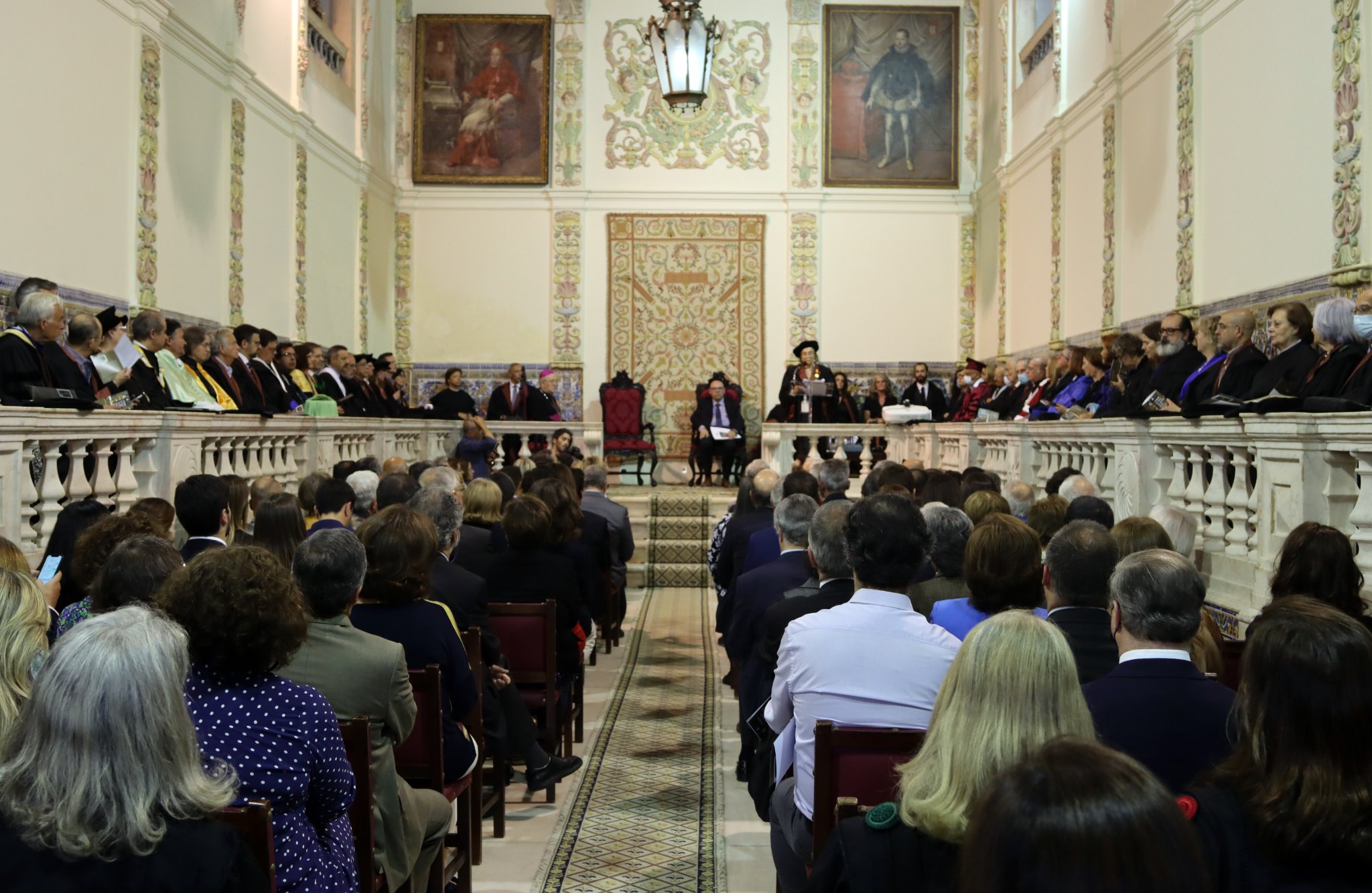 A sala de atos foi pequena para acolher todos os que quiseram participar na cerimónia