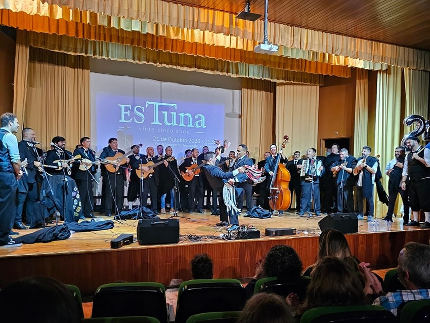 ESTuna 25 anos depois faz concerto