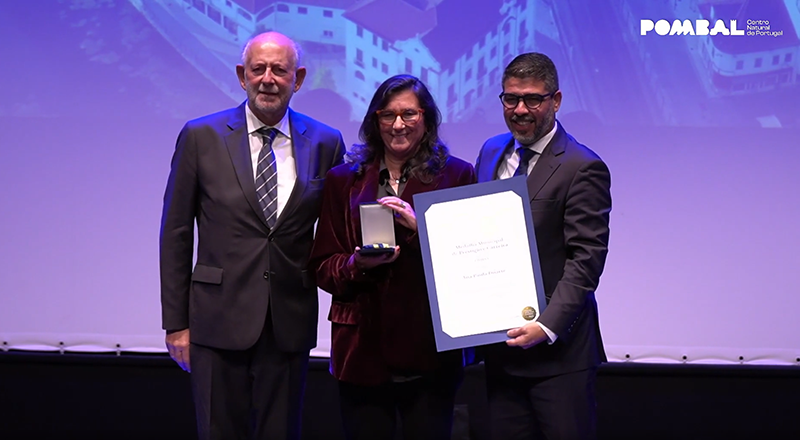 Reitora da UBI recebe medalha de ouro