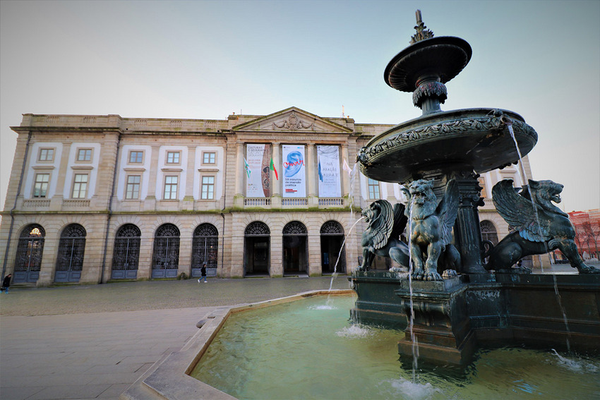Porto: Carregados mais de 8 mil passes Andante gratuitos para estudantes numa semana