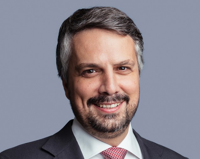 Nova SBE: Rodrigo Tavares tem novo livro sobre a democracia brasileira