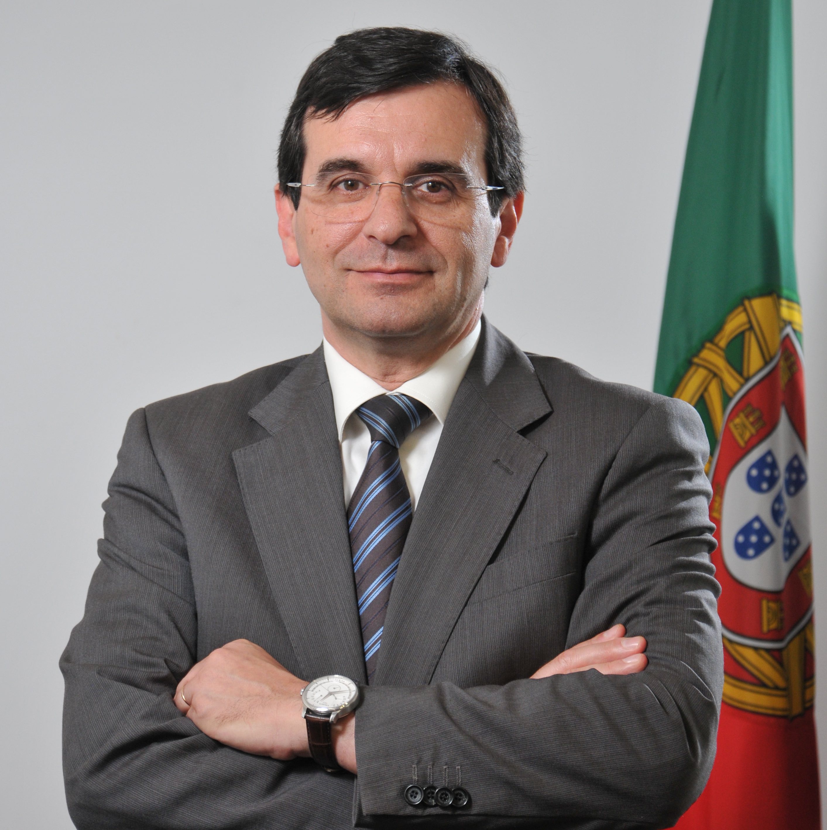 Covid-19 trouxe uma nova era que exige entendimento nas políticas de saúde